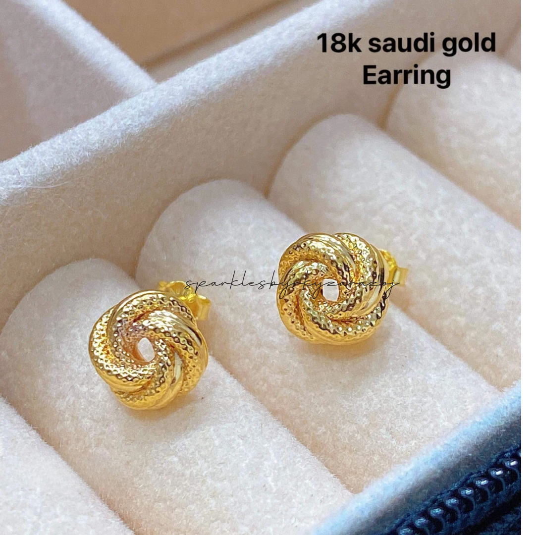 18k sale saudi Gold earrings