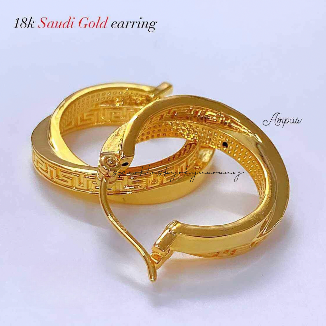 Fendi Hoop Earrings Ampaw 18k Saudi Gold Sparkles PH