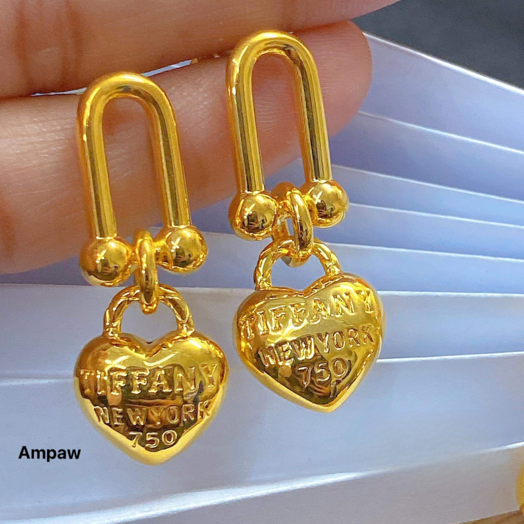 Tiffany NewYork Earrings Ampaw 18k Saudi Gold