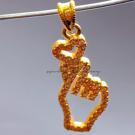 Finger Heart Pendant Ampaw 18k Saudi Gold