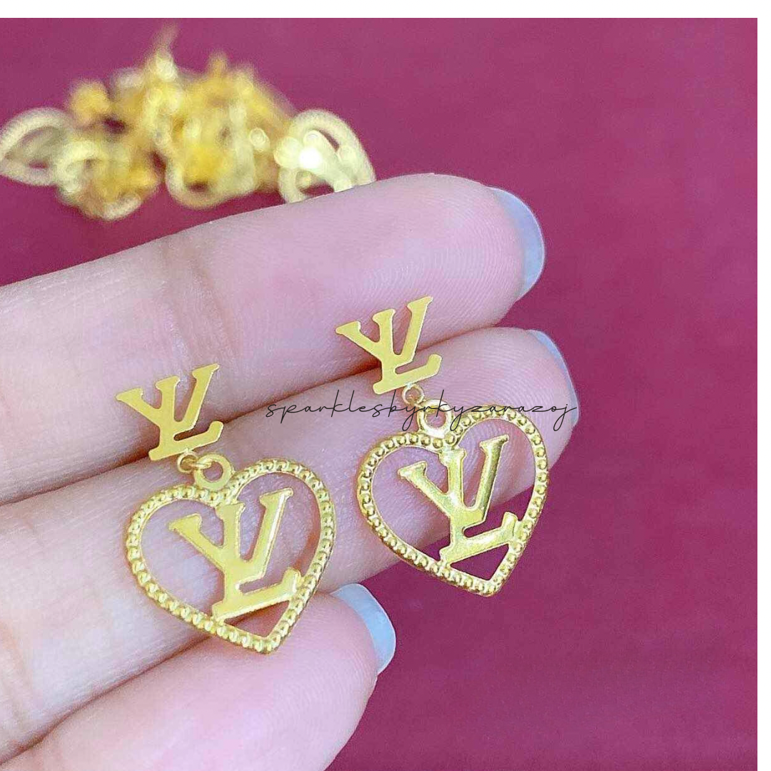 LV Heart Pendant Solid 18k Saudi Gold