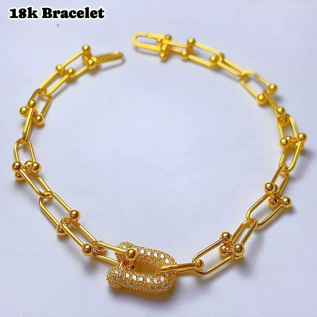 Gold Hardware Bracelet 18k Saudi Gold