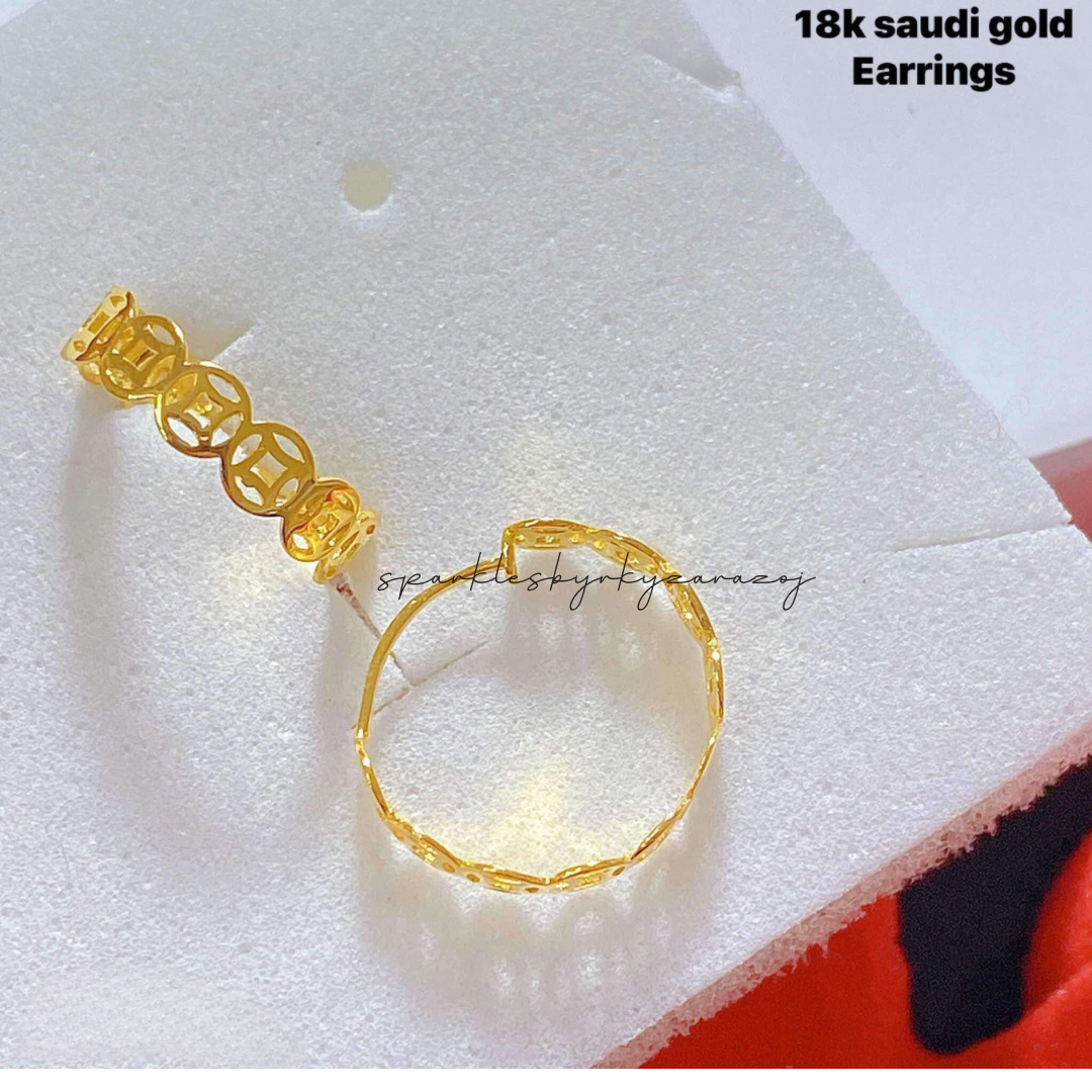 #6 Earrings 18k Saudi Gold