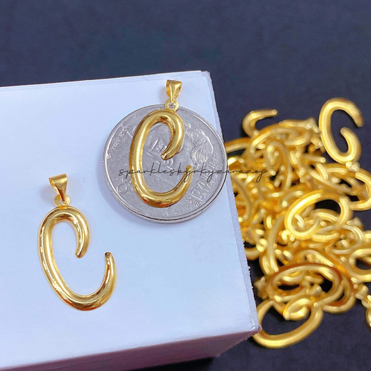 Letter C Pendant 18k Saudi Gold