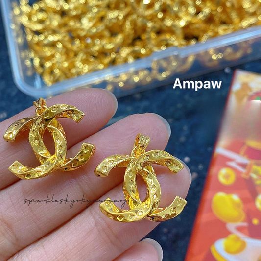 Twisted CC Pendant Ampaw 18k Saudi Gold