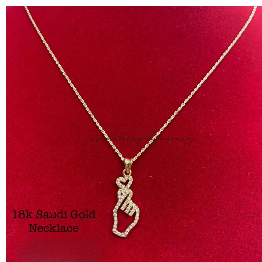 Heart & Hand Necklace Set Pendant & Chain 18k Saudi Gold