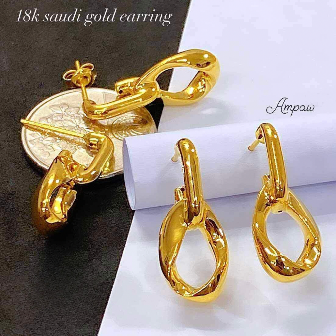 Level 3 Twisted Earrings Ampaw 18k Saudi Gold