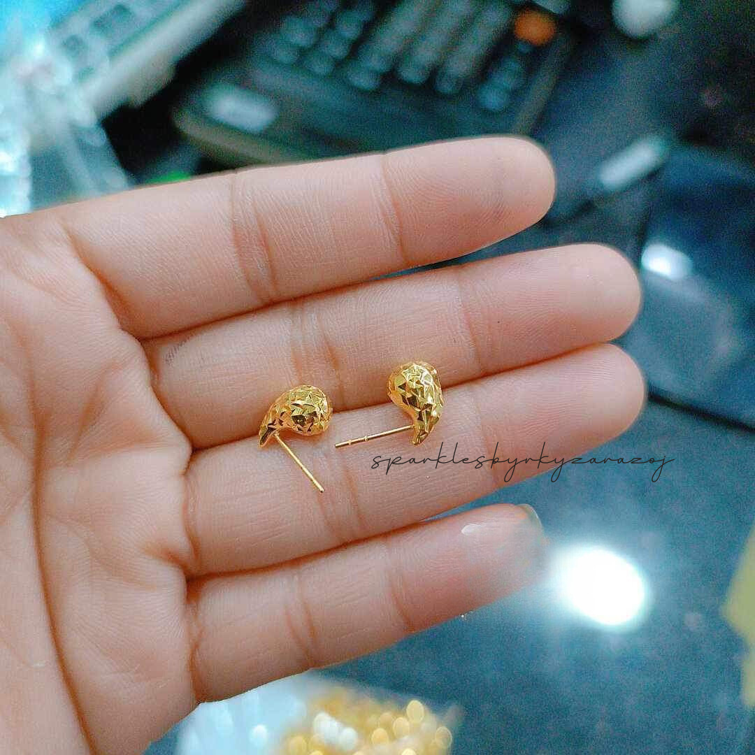 Diacut Teardrop Earrings Solid 18k Saudi Gold