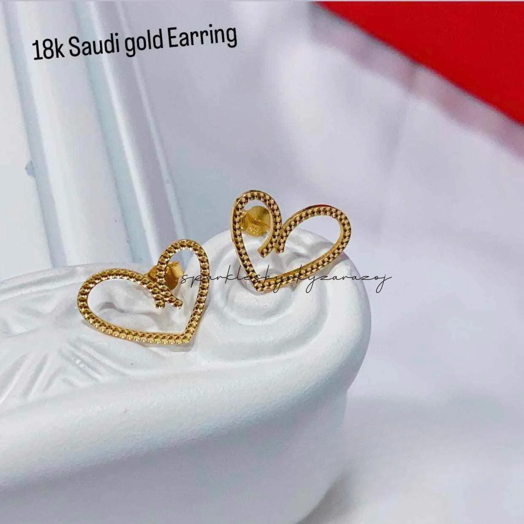 Crystal heart solid earrings 18k saudi gold