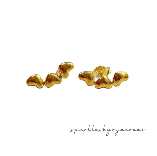 TripleHeart Solid Earrings 18k Saudi Gold