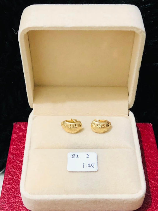 Per Gram 1.48 Earrings 18k Saudi Gold Pawnable