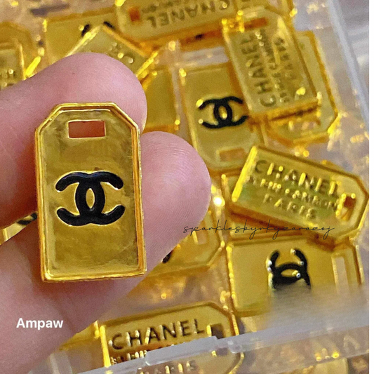 CC Bar pendant ampaw 18k saudi gold