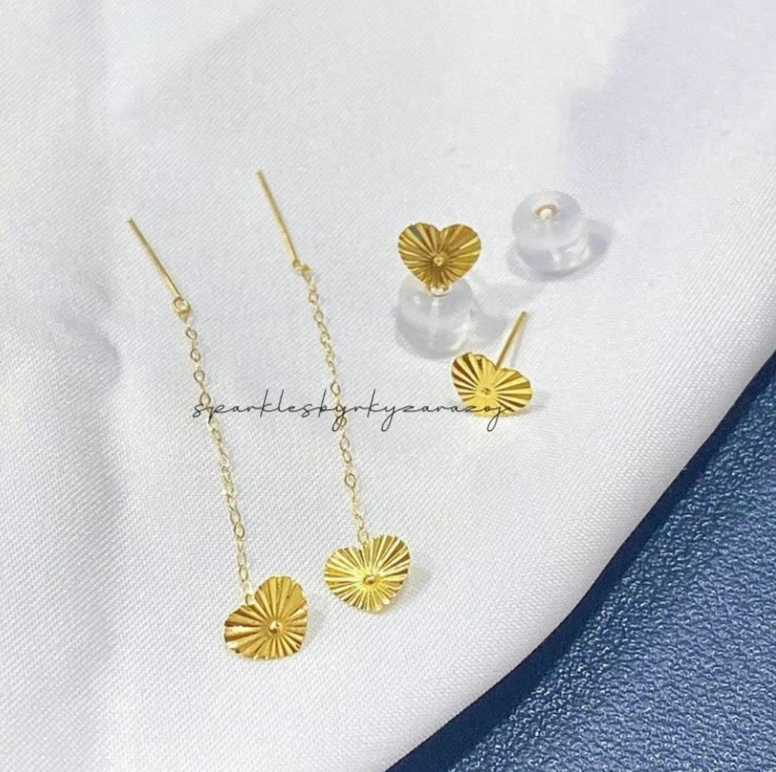 DiaHeart Lightweight Earrings 18k Saudi Gold