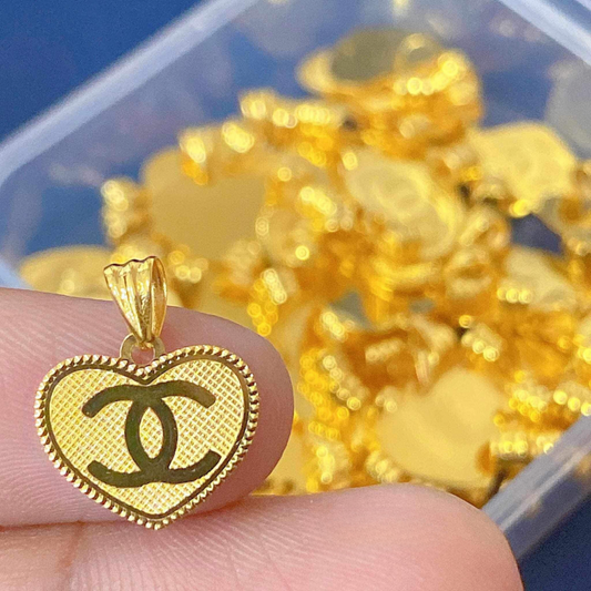 CC Heart Pendant 18k Saudi Gold