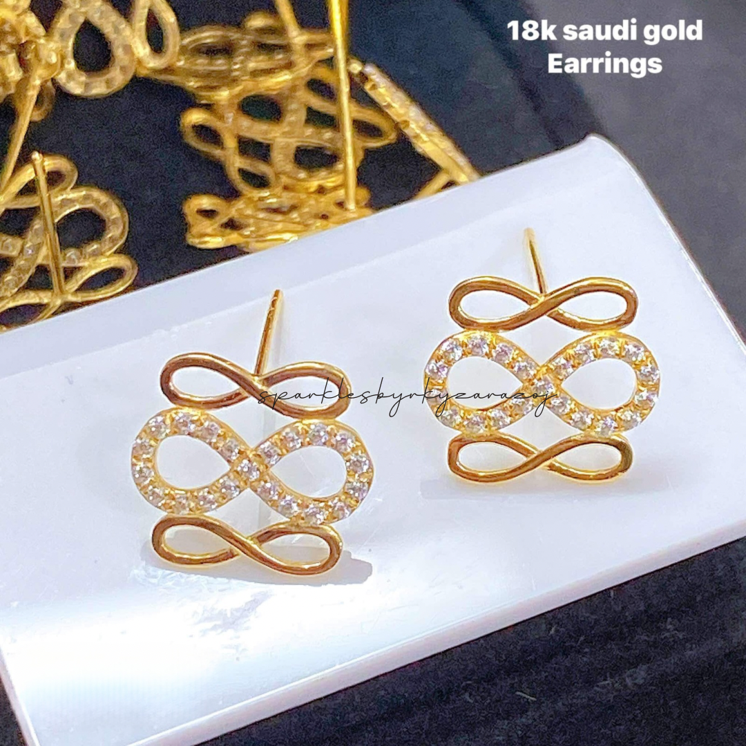 Triple Infinity Earrings Only 18k Saudi Gold