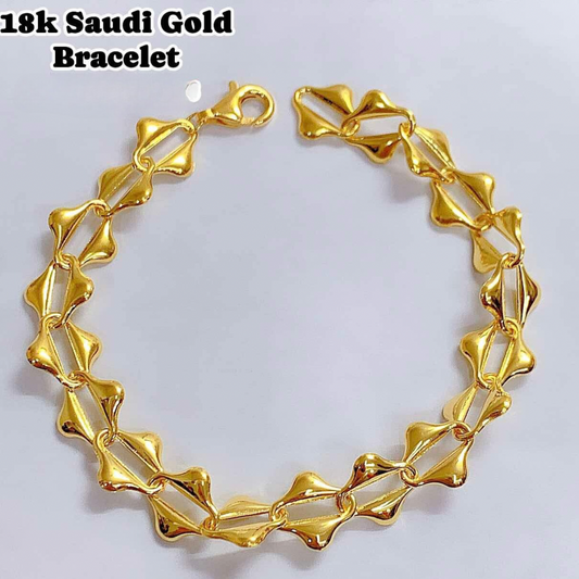 Ladies Lips Bracelet 18k Saudi Gold