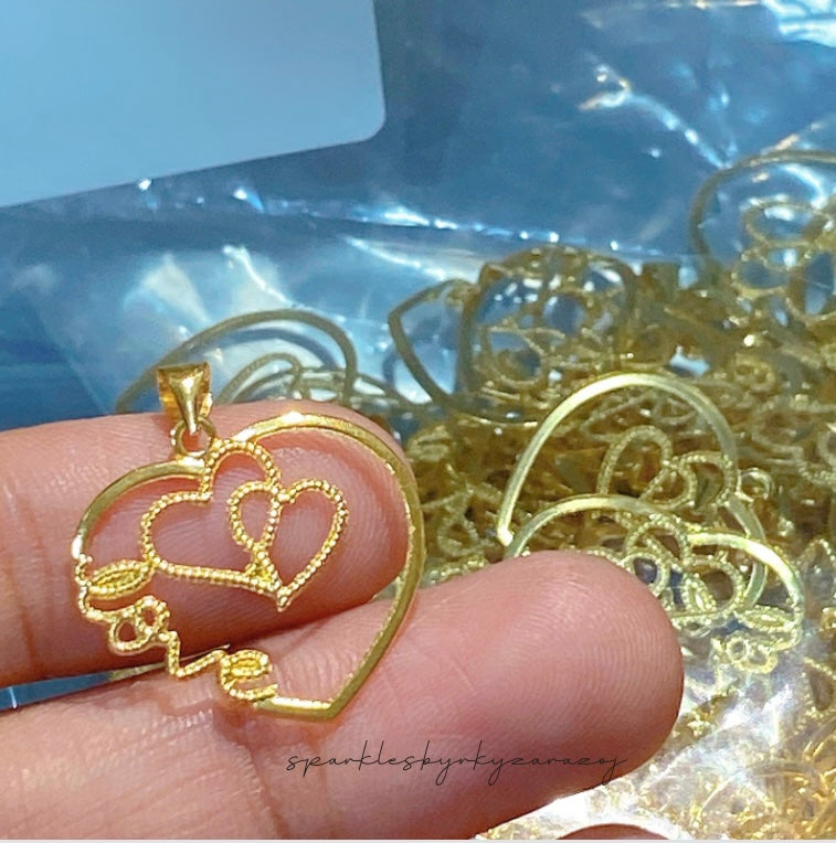 Heart love 20mm Solid 18k Saudi Gold