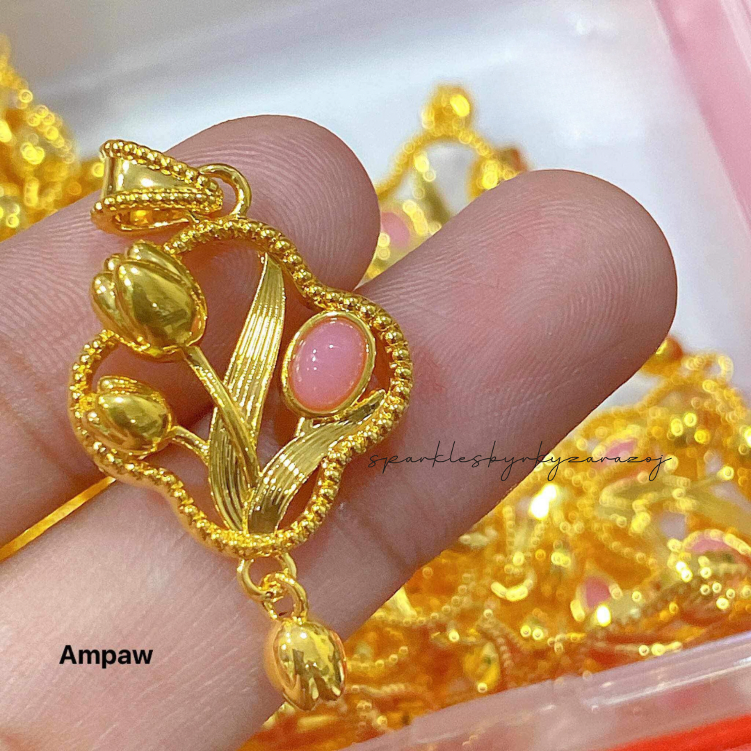 Leaf & Flower Pendant Ampaw 18k Saudi Gold