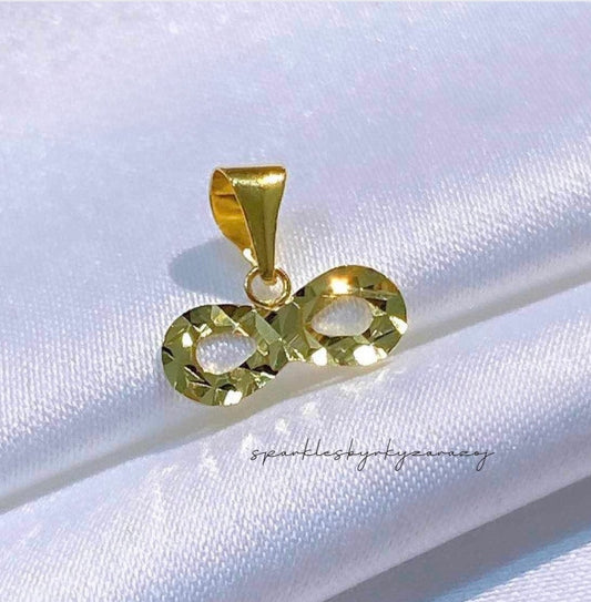 Infinity with hook pendant 18k Saudi Gold