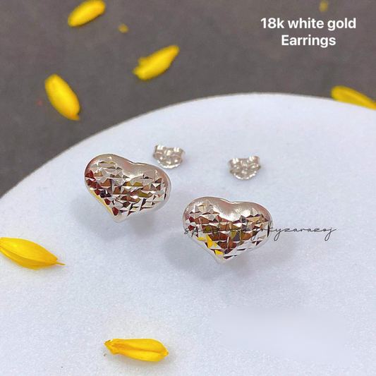 DiaHeart White Gold Earrings 18k Saudi Gold