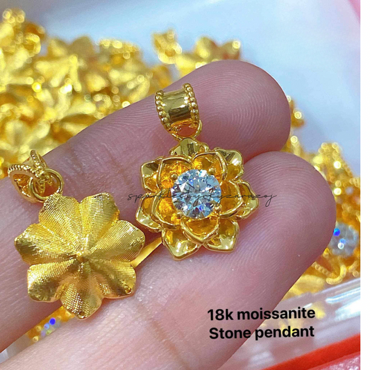 Flower With Moissanite Stone Pendant Ampaw 18k Saudi Gold