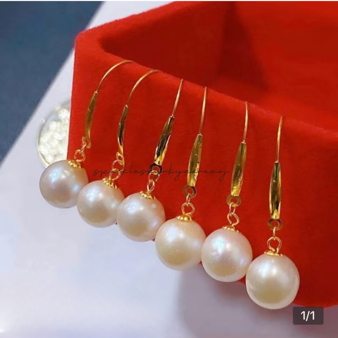 Freshwater Pearl Dangling Earrings