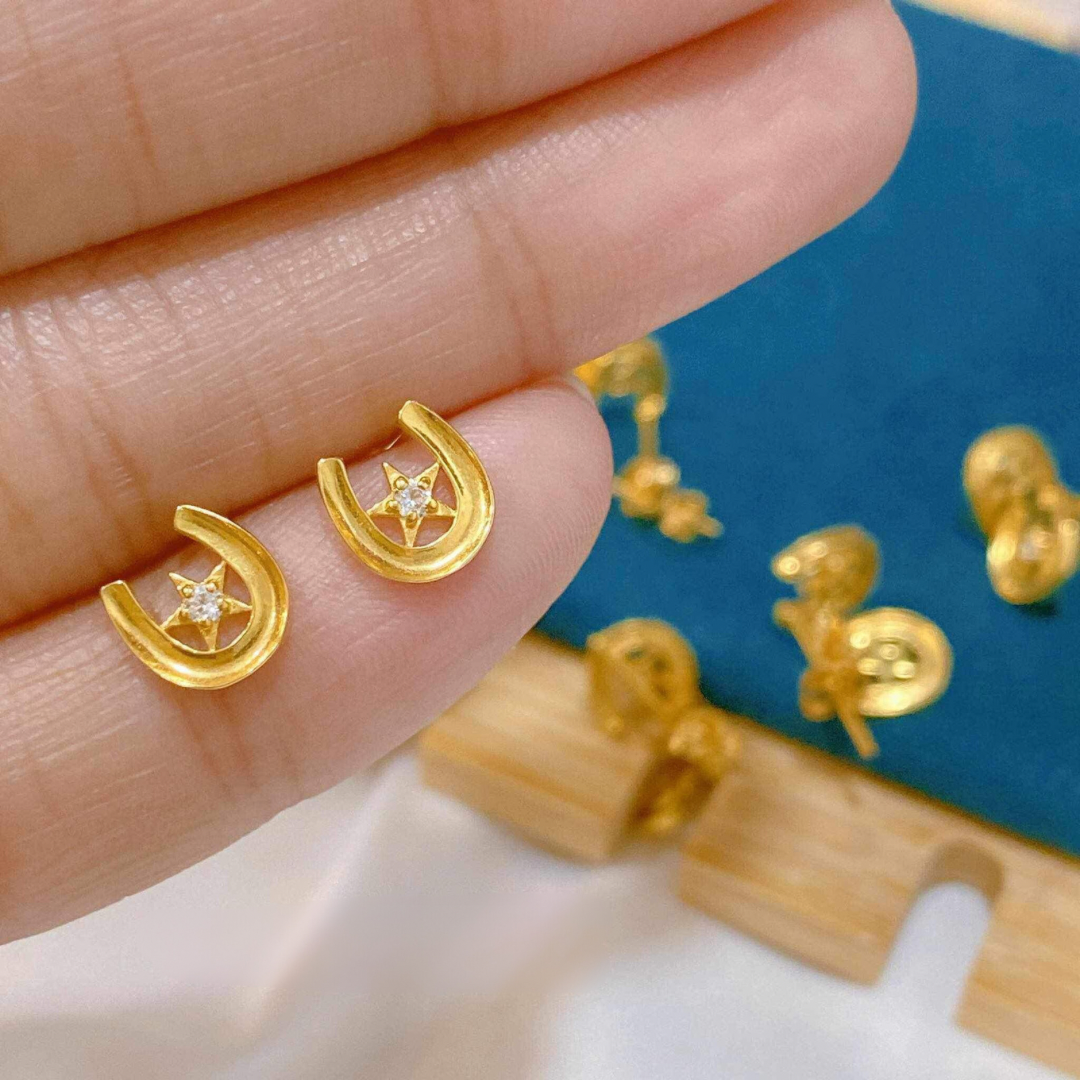 Star Earrings Solid 18k Saudi Gold