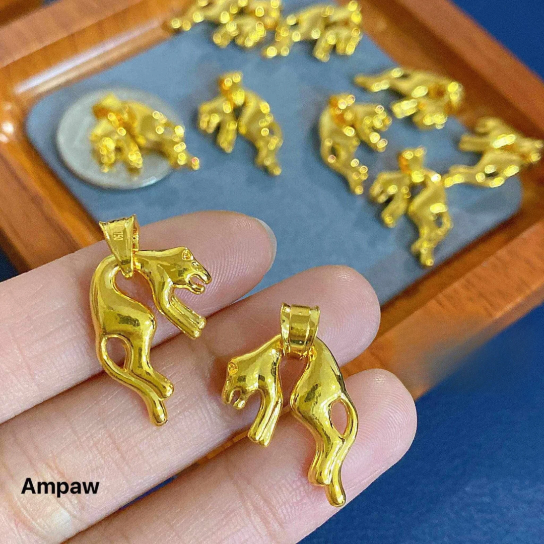 Panther pendant ampaw 18k saudi gold