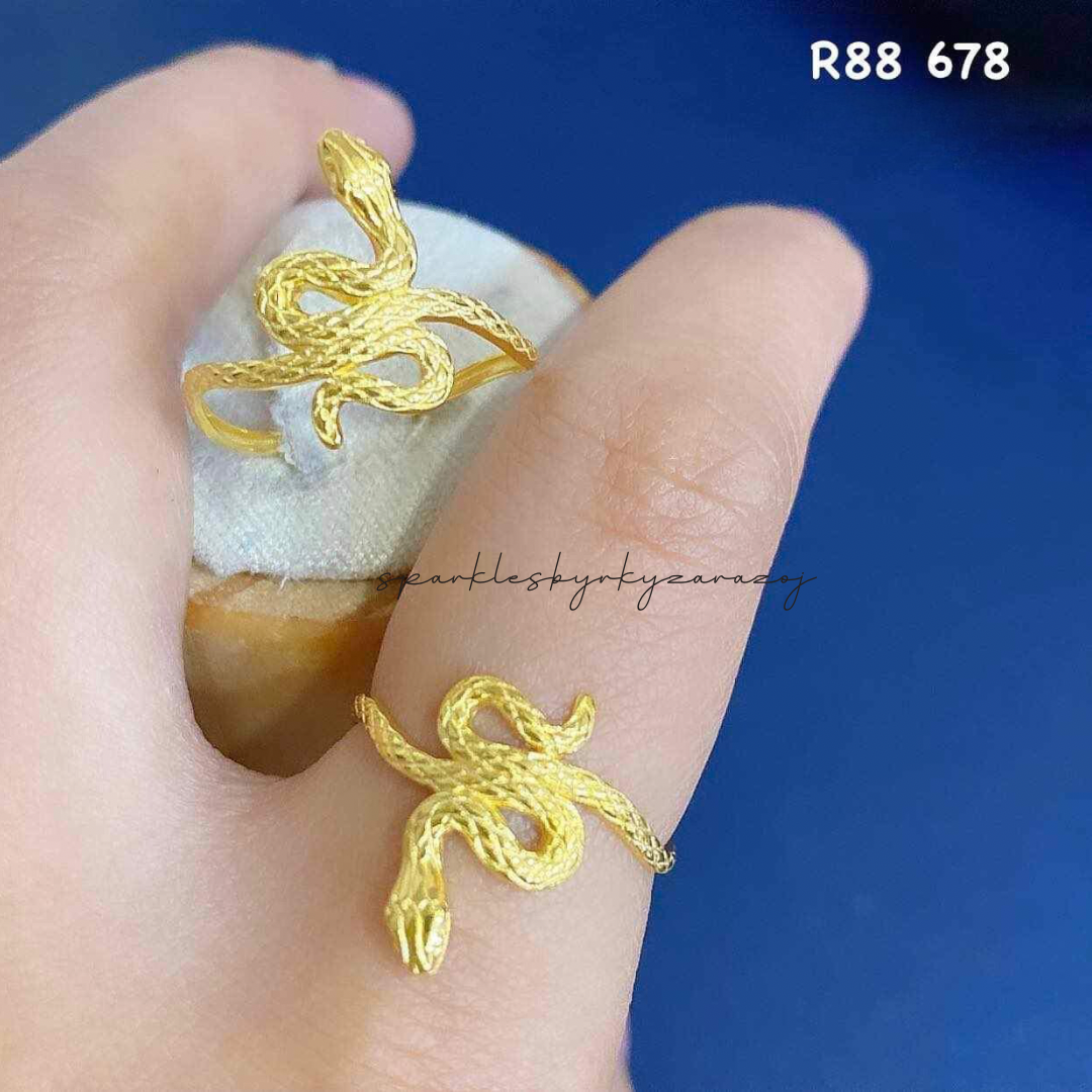 #7 Snake Ring Solid 18k Saudi Gold