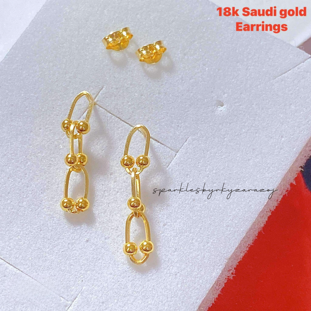 Triple Hardware Earrings 18k Saudi Gold