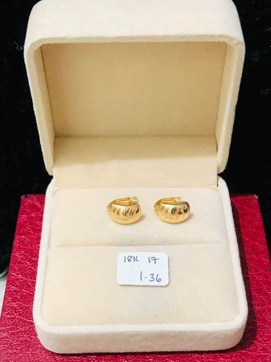 Per Gram 1.36 Earrings 18k Saudi Gold