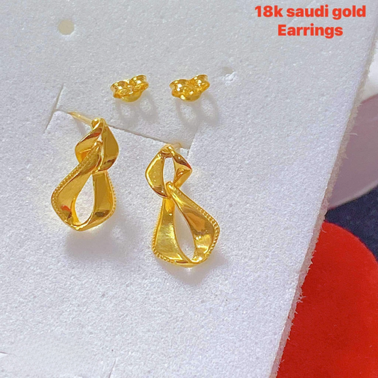 #10 Earrings 18k Saudi Gold