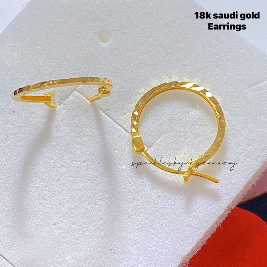 # 5 Earrings 18k Saudi Gold