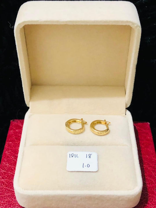 Per Gram 1.0 Earrings 18k Saudi Gold Pawnable