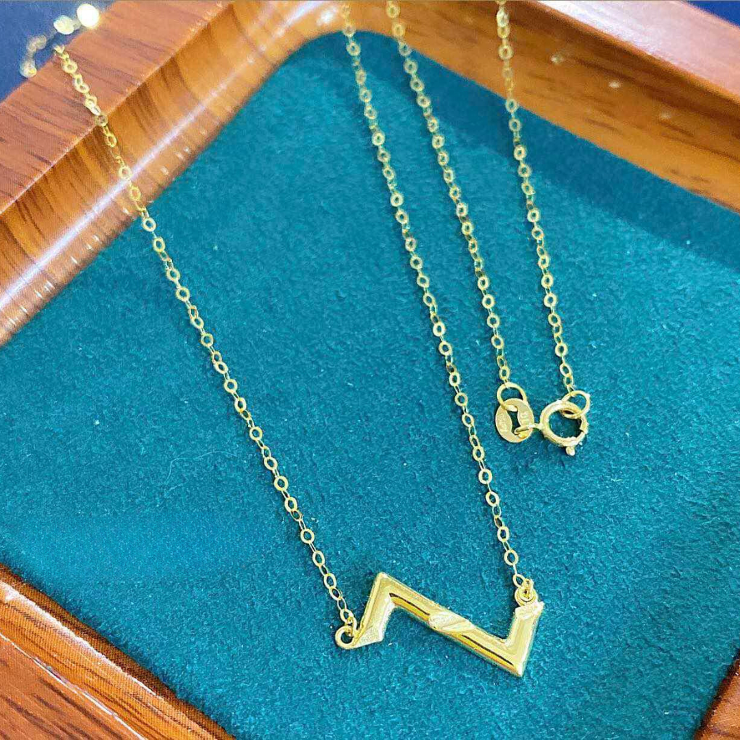 Z Centered Necklace Solid 18k Saudi Gold