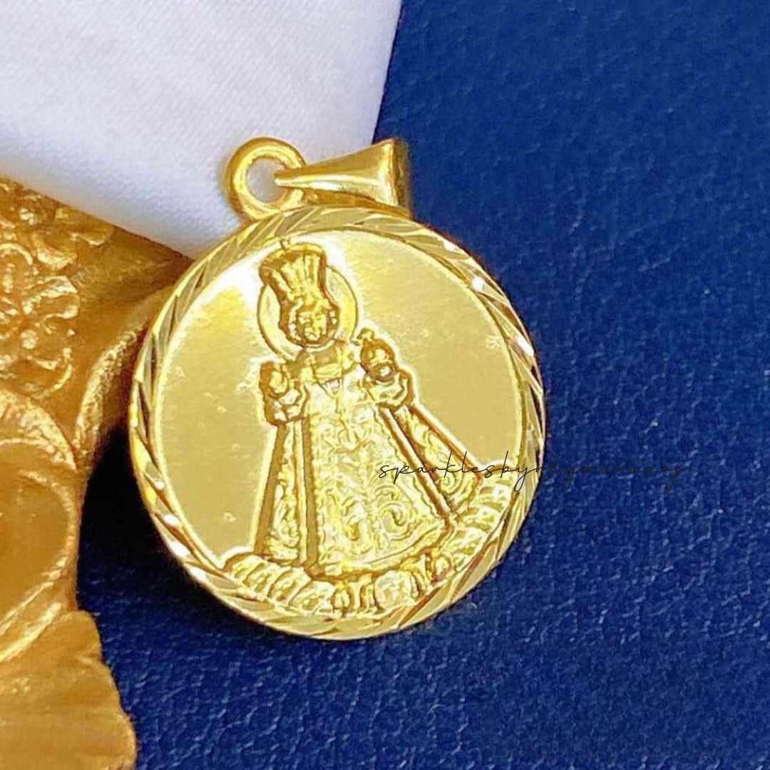 Circle Saint Niño Pendant 18k Saudi