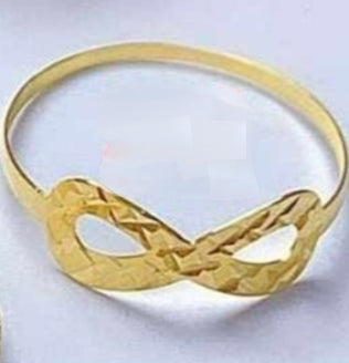 18k Infinity Style Ring